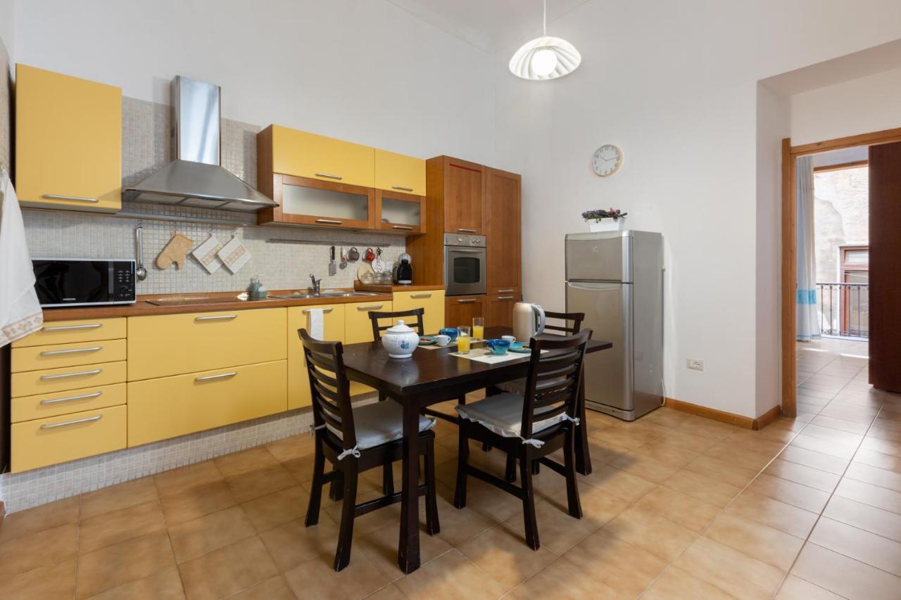 Appartement Casa Del Duomo à Cagliari Extérieur photo